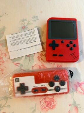 RETRO FC Red retro handheld game console NEW